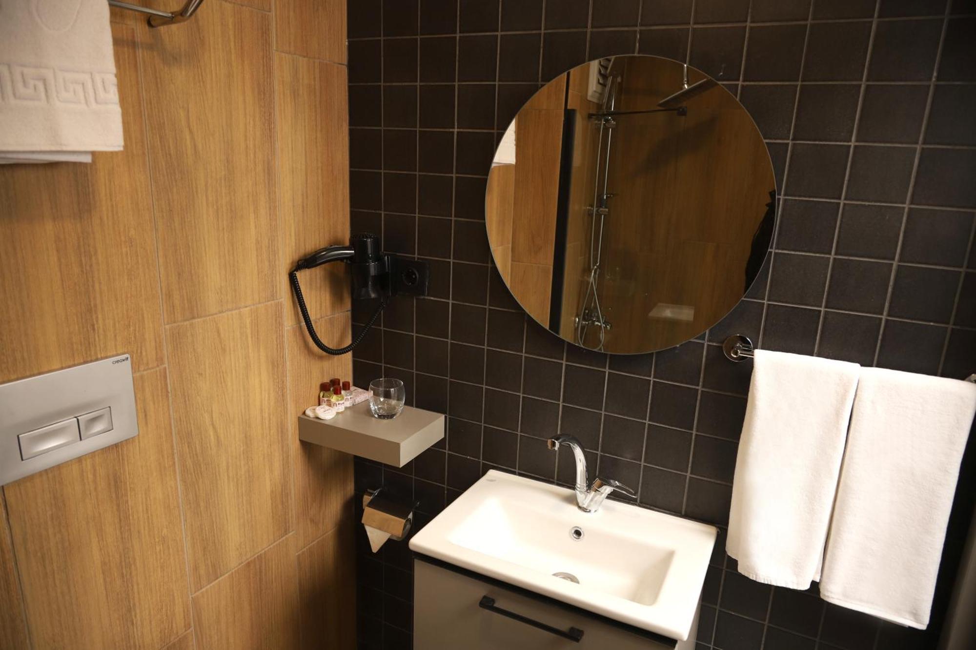 Rush Hotel توكات المظهر الخارجي الصورة