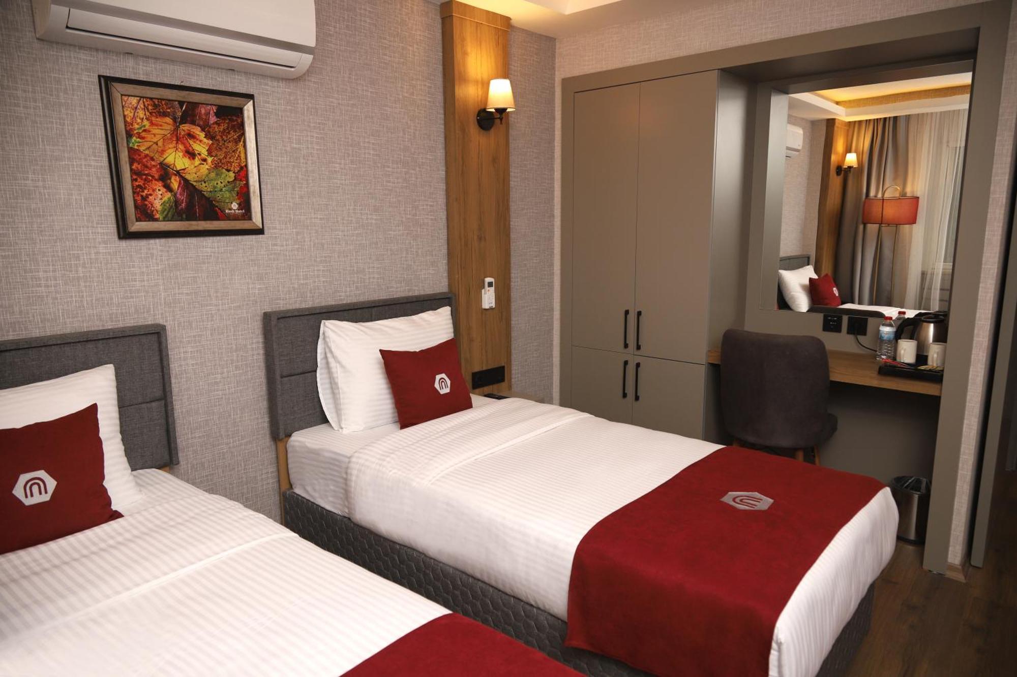Rush Hotel توكات المظهر الخارجي الصورة