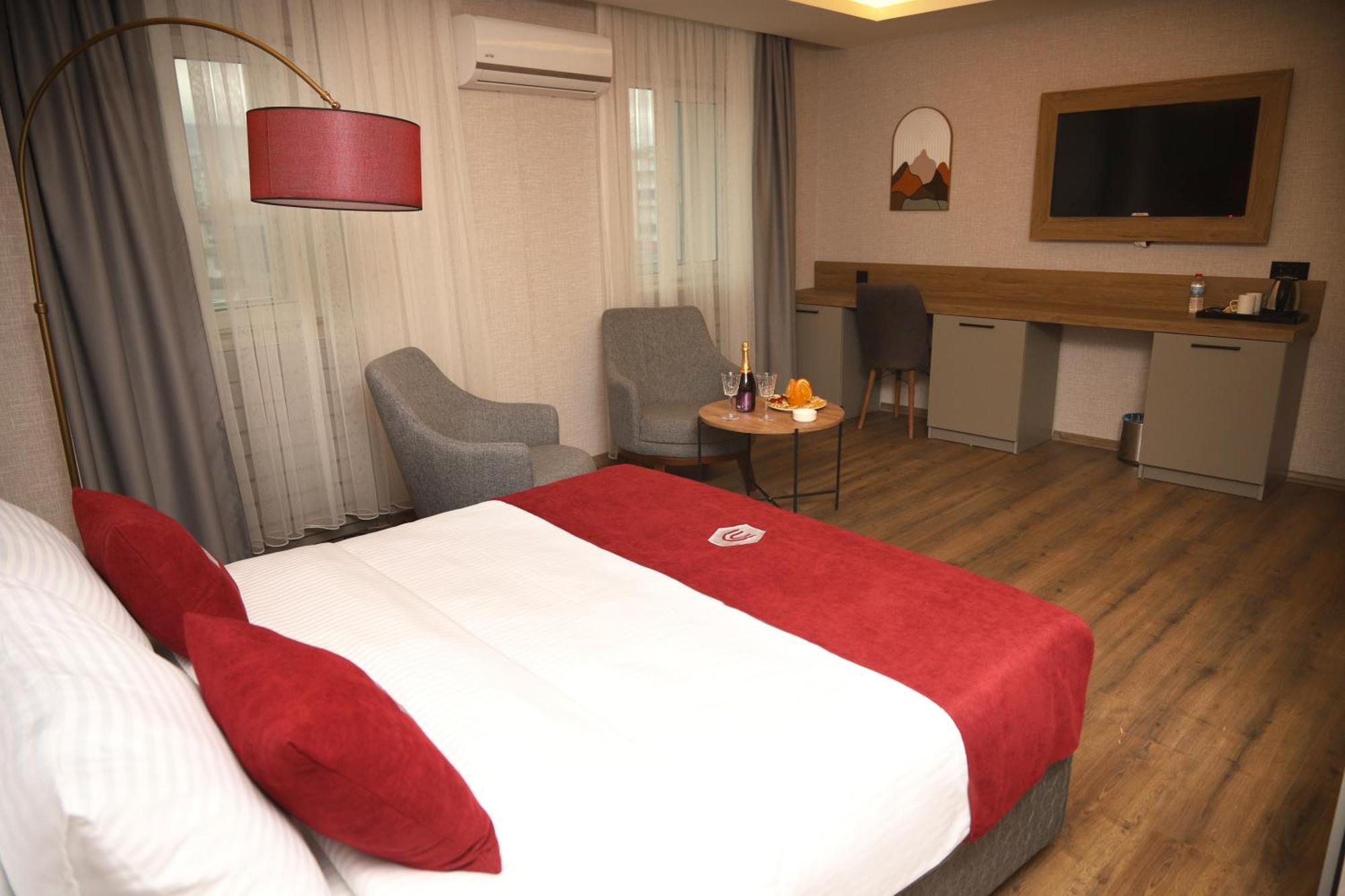 Rush Hotel توكات المظهر الخارجي الصورة